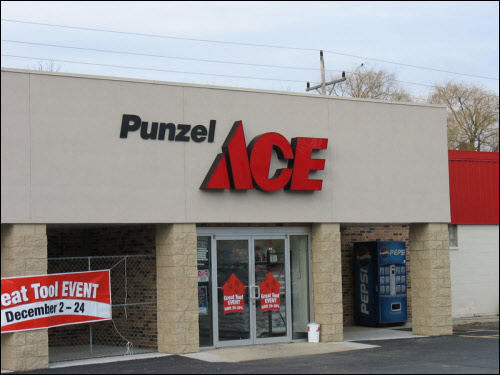 ACE Hardware Store Roof Installation in Milwaukee Hardware Store Flat Roof Installation in Milwaukee