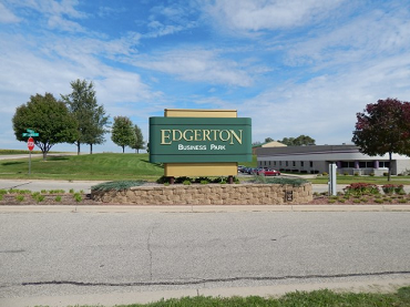 commercial roofing contractors for flat roof buildings in Edgerton WI